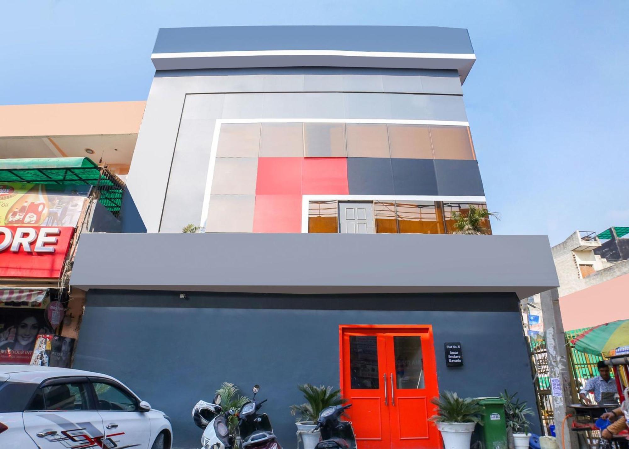 דלהי Super Hotel O Nawada Metro מראה חיצוני תמונה